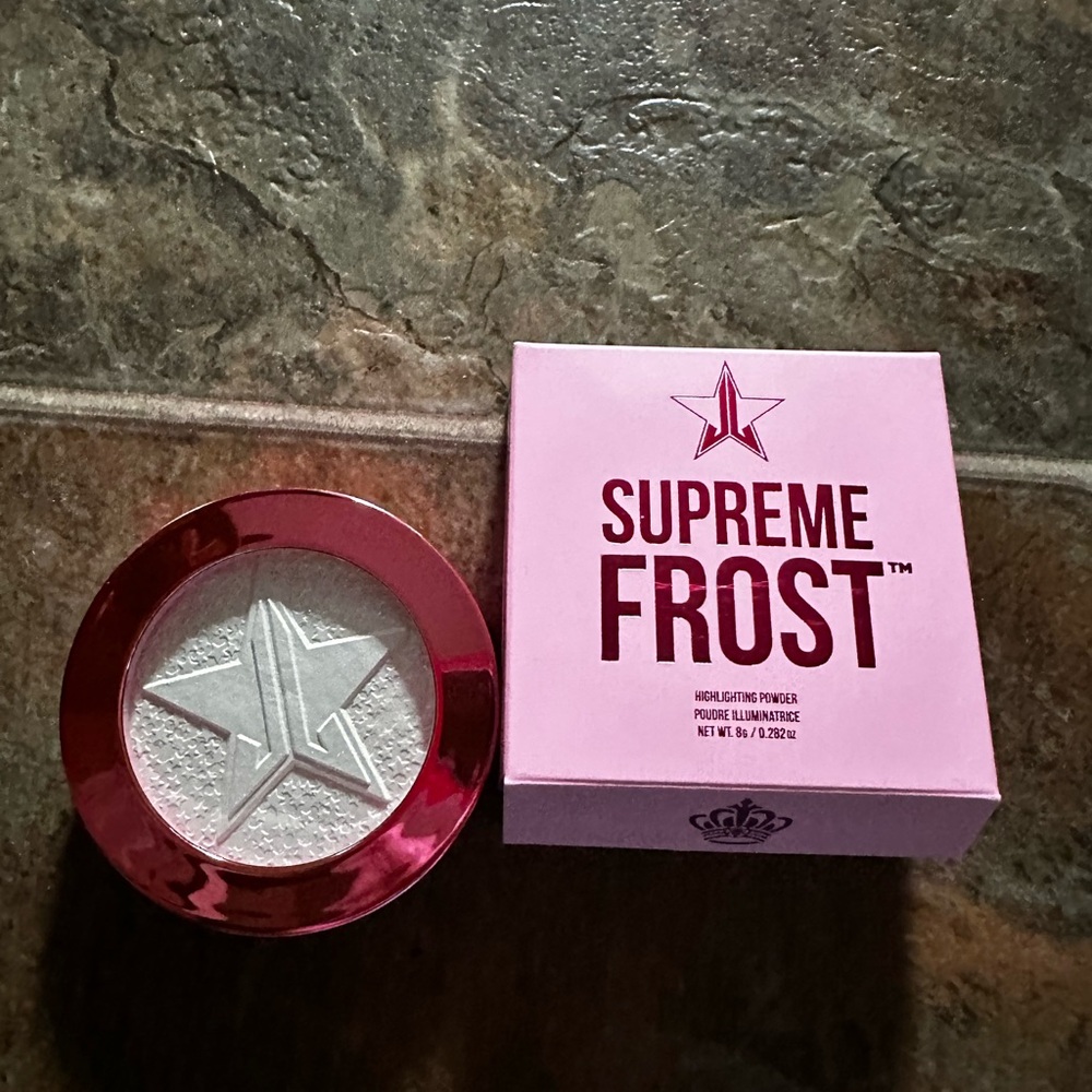 Jeffree Star Supreme Frost Highlighting Powder — Safe word